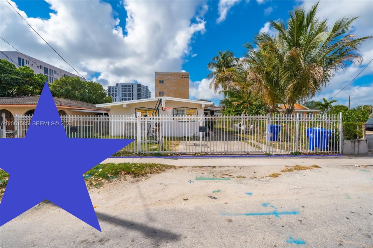 1552 NW 15th Ave , Miami, FL 33125 Photo