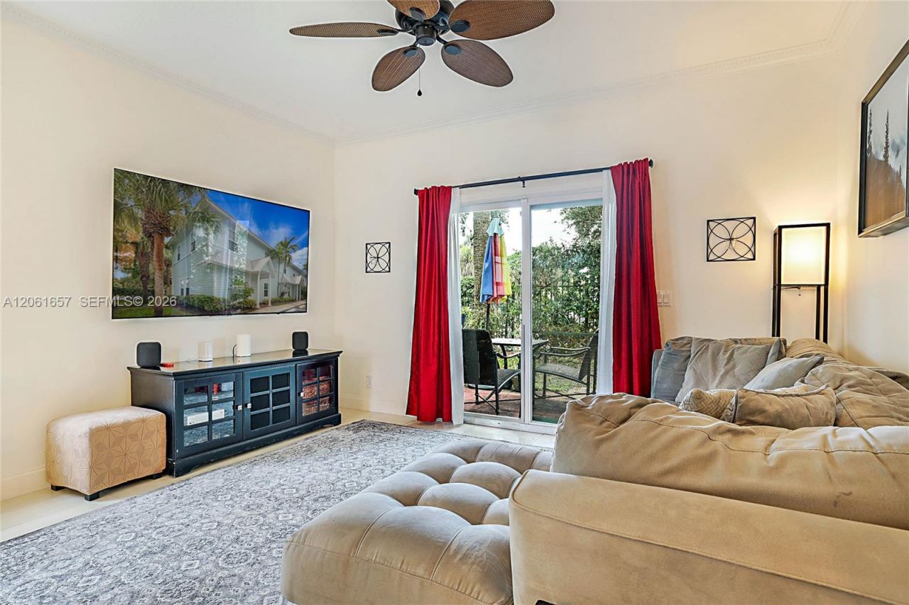 4216 Leo Ln , Unit 4F, Palm Beach Gardens, FL 33410 Photo