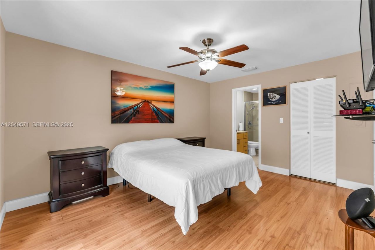 9820 NW 65th Ct, Unit B13, Tamarac, FL 33321 Photo