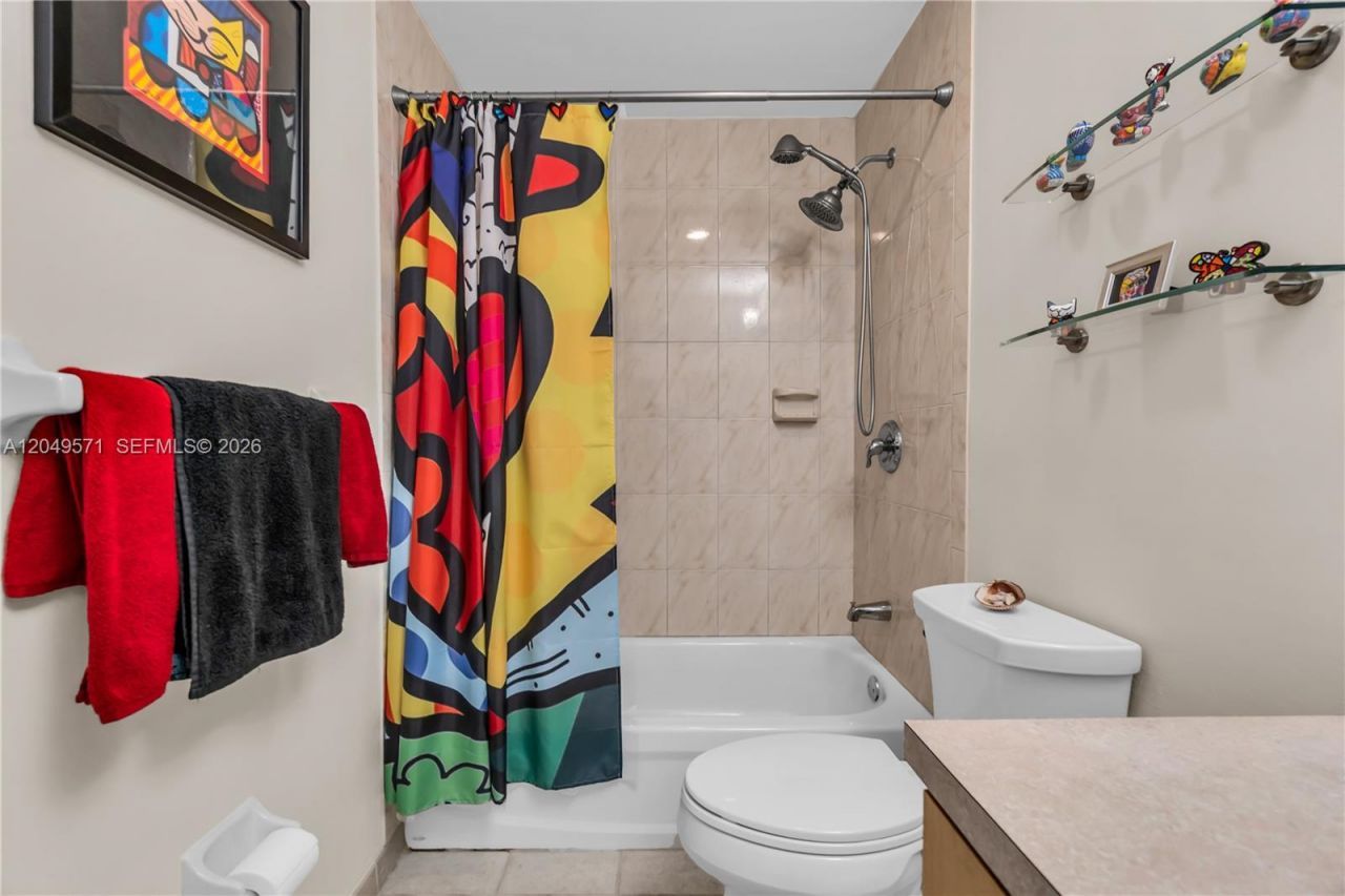9820 NW 65th Ct, Unit B13, Tamarac, FL 33321 Photo