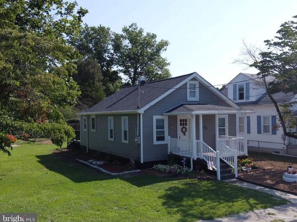 12 CHESTER AVENUE, DEEPWATER, NJ 08023
