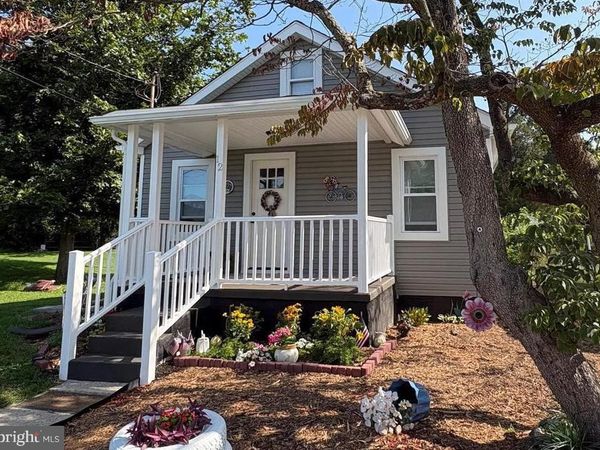 12 CHESTER AVENUE, DEEPWATER, NJ 08023