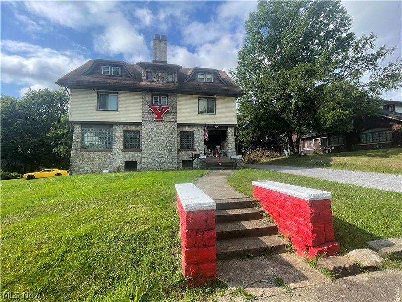 45 Indiana Avenue, Youngstown, OH 44505 Photo 1