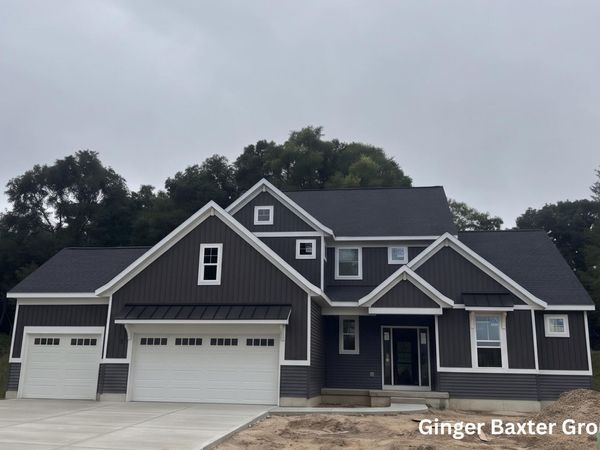 127 Summit Pointe Drive, Unit 3, Rockford, MI 49341