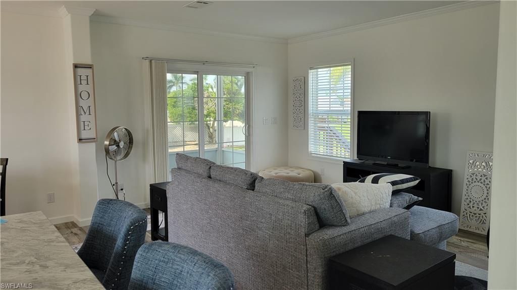 302 Shoreland Dr , Fort Myers, FL 33905 Photo