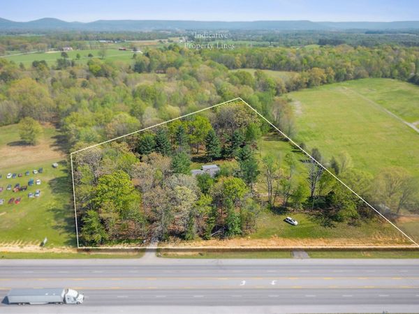 10157 Manchester Hwy , Morrison, TN 37357