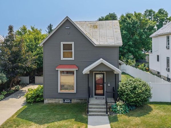 220 3rd Street, Baraboo, WI 53913