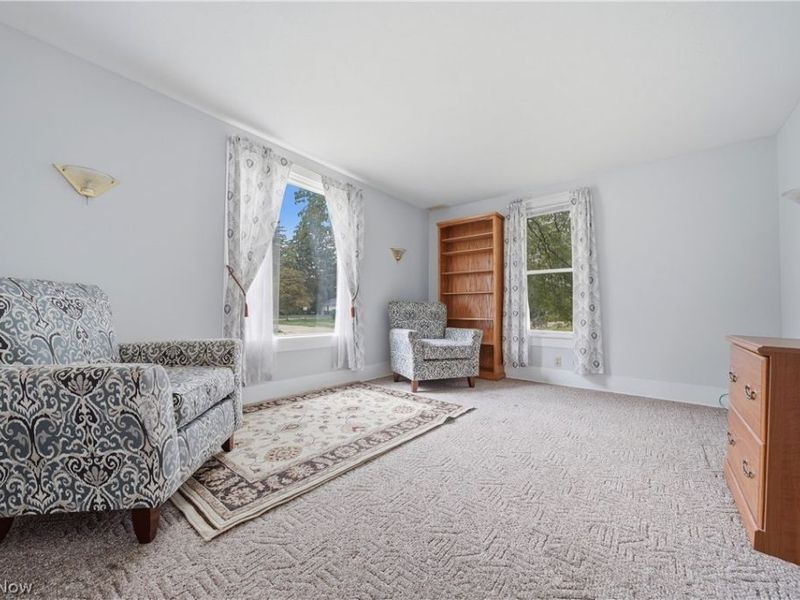 143 E Highland Avenue , Ravenna, OH 44266 Photo 2