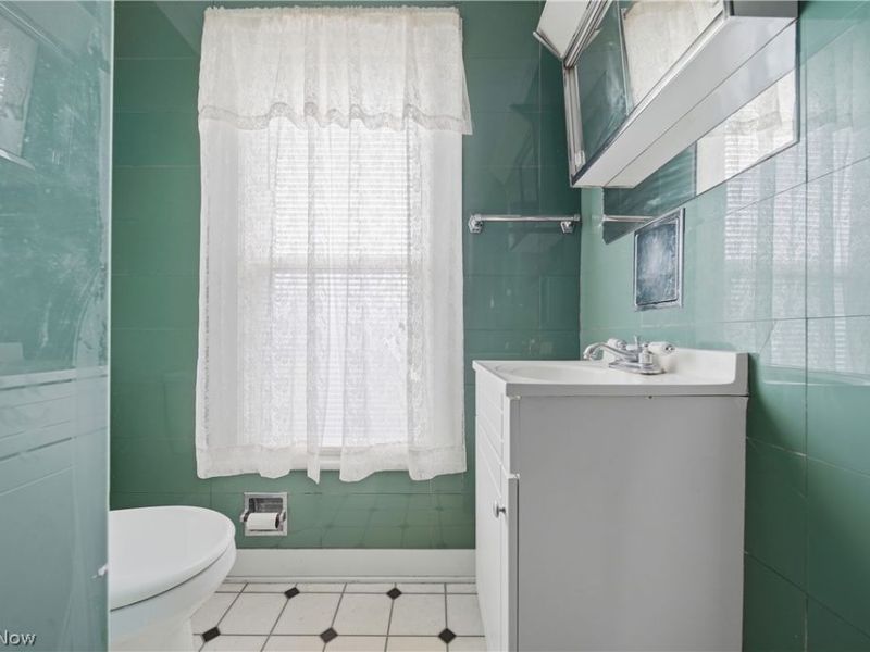 143 E Highland Avenue , Ravenna, OH 44266 Photo 27