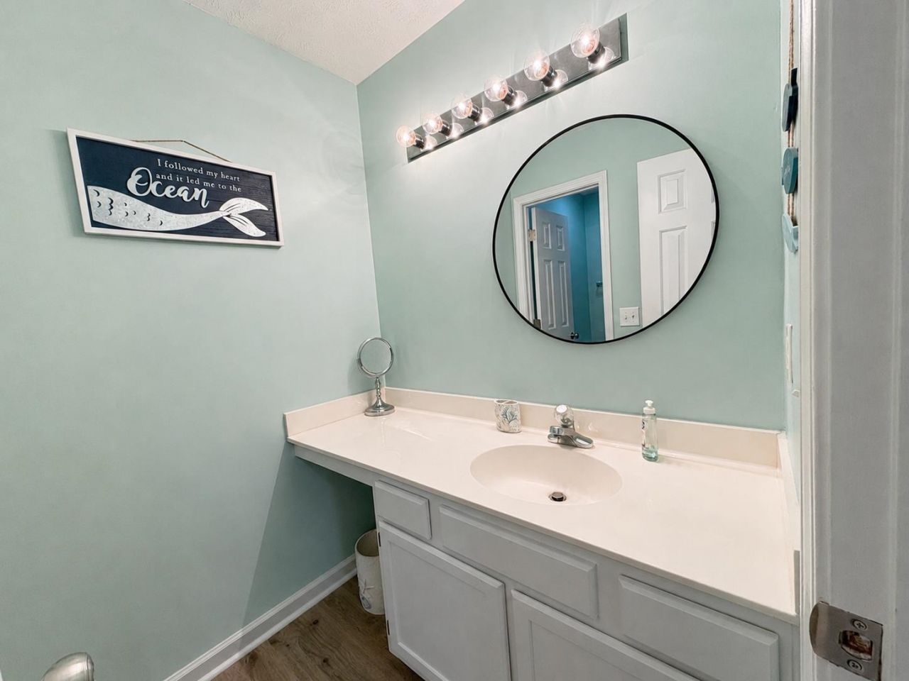 657 Tupelo Ln.  Photo 18