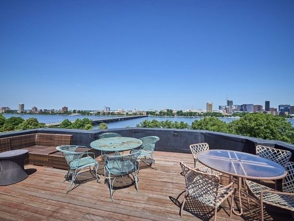 458 Beacon, Unit 1, Boston, MA 02115