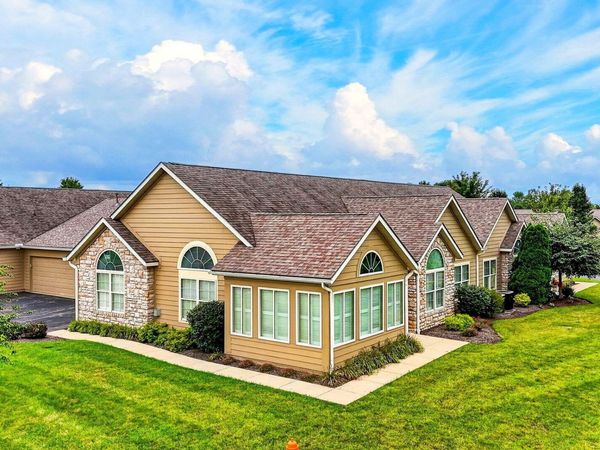 1639 Crossing Boulevard , Circleville, OH 43113