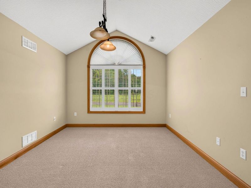 1639 Crossing Boulevard , Circleville, OH 43113 Photo 14