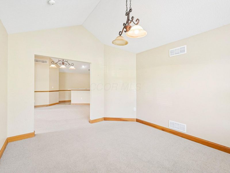 1639 Crossing Boulevard, Circleville, OH 43113 Photo 19