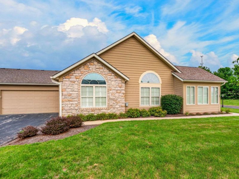 1639 Crossing Boulevard , Circleville, OH 43113 Photo 2