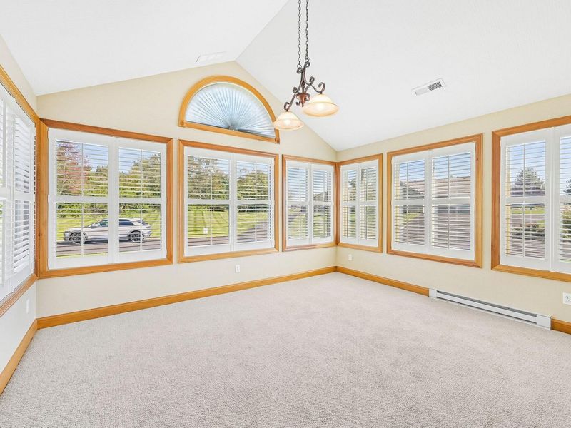 1639 Crossing Boulevard, Circleville, OH 43113 Photo 21