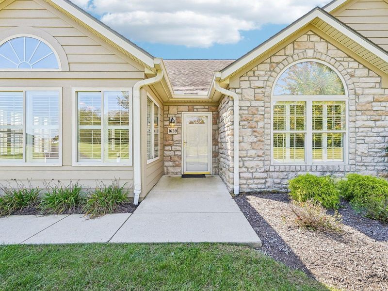 1639 Crossing Boulevard, Circleville, OH 43113 Photo 8
