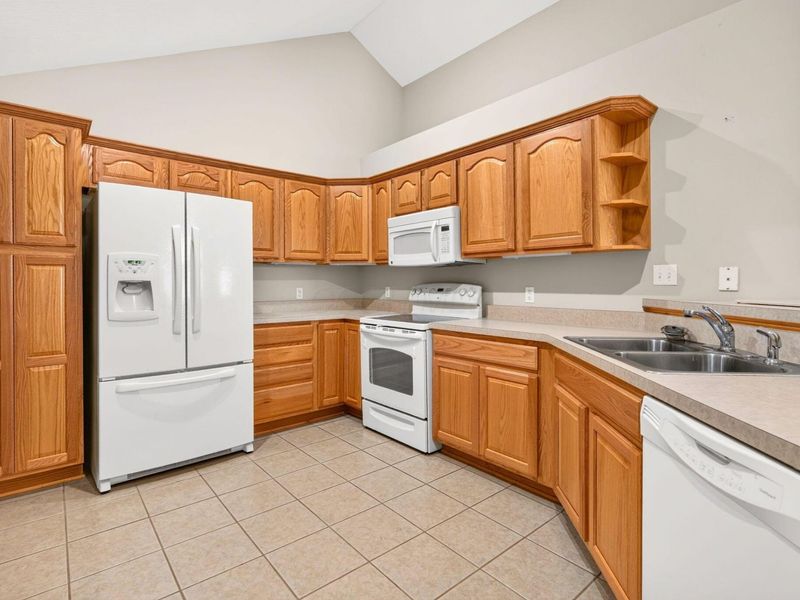 1639 Crossing Boulevard , Circleville, OH 43113 Photo 9