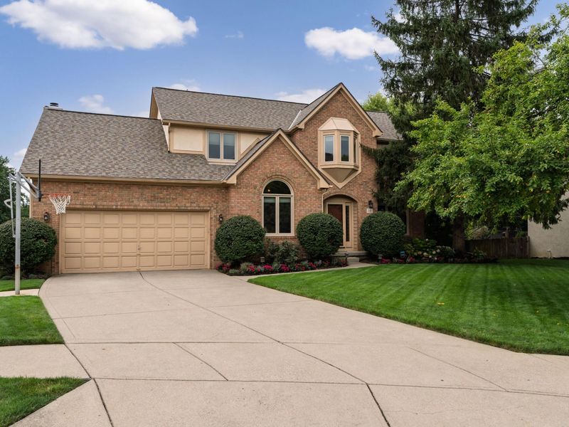 261 Wedgewood Court, Westerville, OH 43082 Photo 1