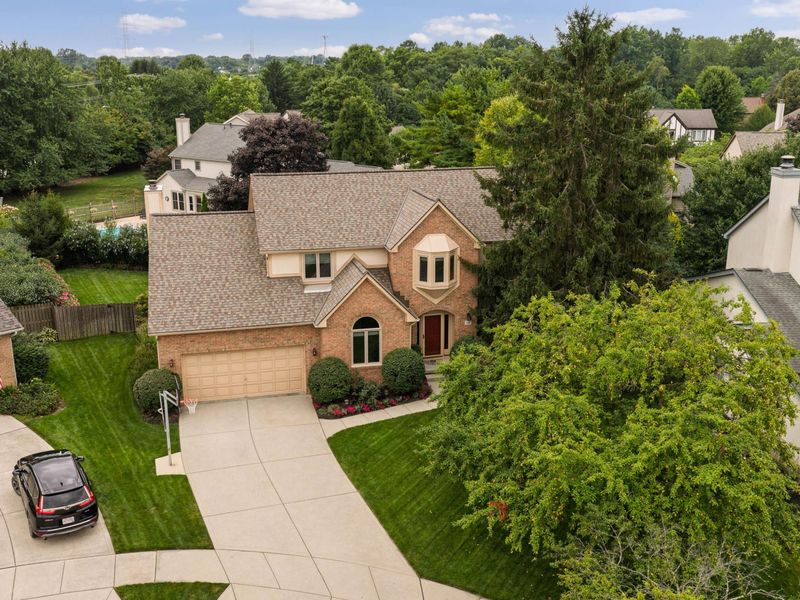261 Wedgewood Court, Westerville, OH 43082 Photo 2