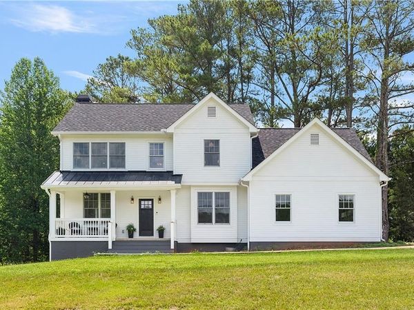 7600 Barnes Road , Chattahoochee Hills, GA 30268