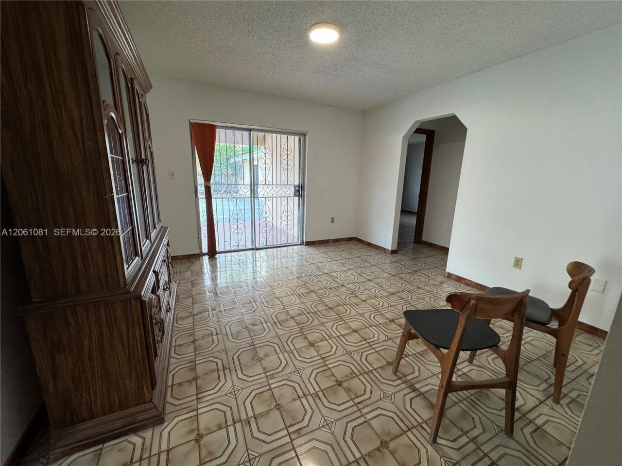 2524 SW 6th St , Miami, FL 33135 Photo