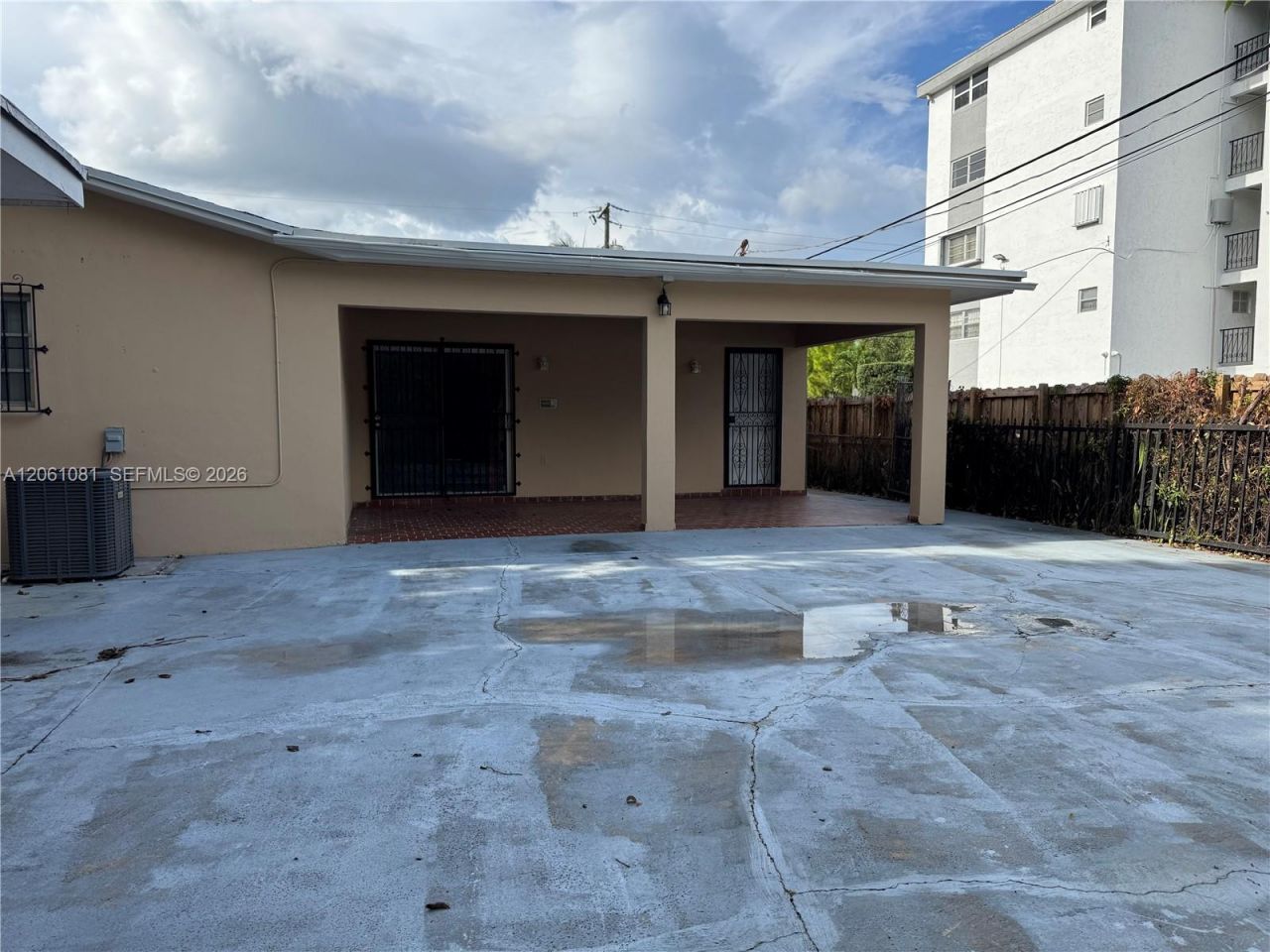 2524 SW 6th St , Miami, FL 33135 Photo