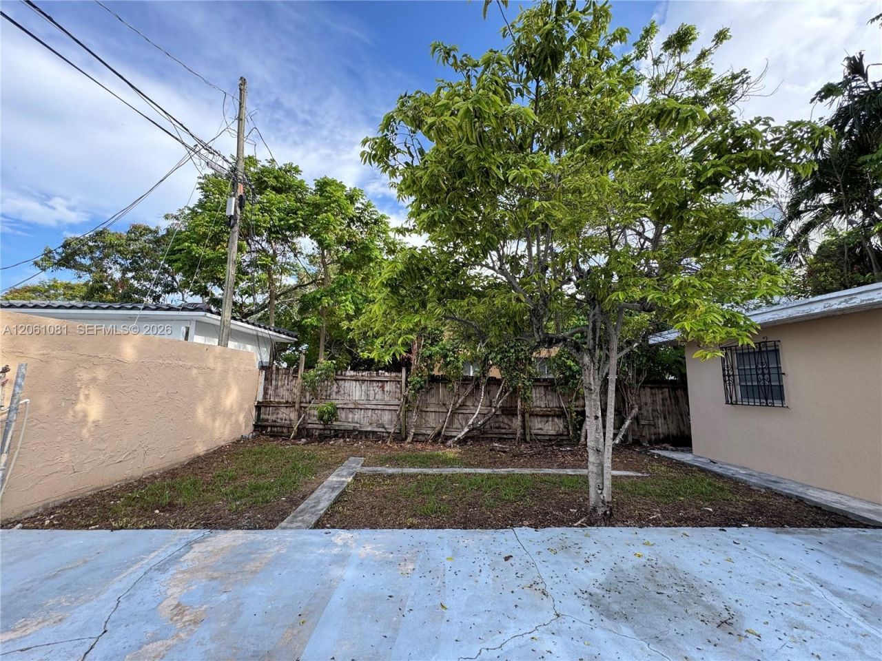 2524 SW 6th St , Miami, FL 33135 Photo