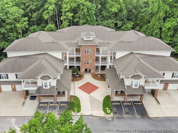 824 Sage Creek Lane, Unit 12, Fayetteville, NC 28305