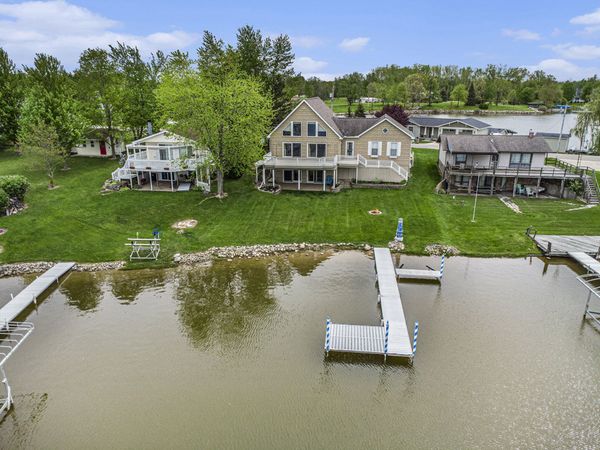 14715 W Diane Drive, Camden, MI 49232
