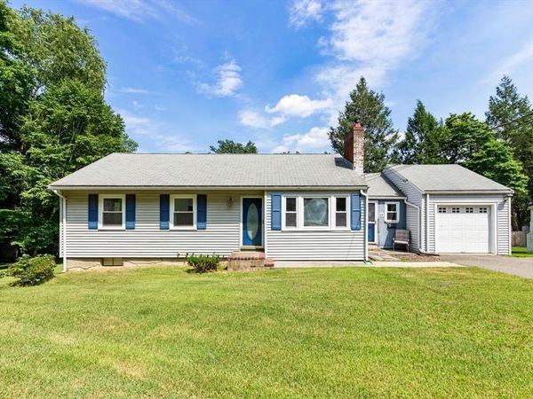 24 Hillside Avenue, Holbrook, MA 02343