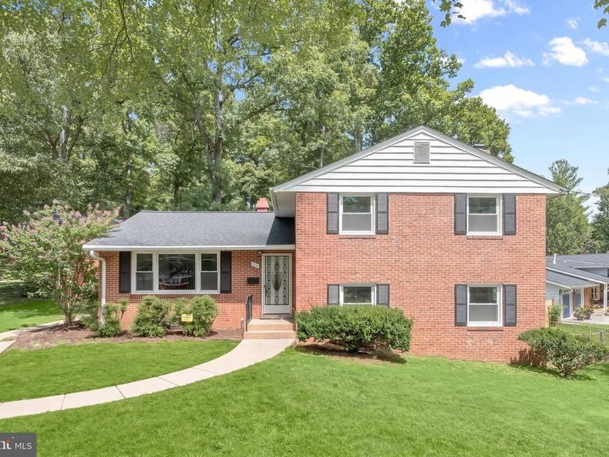 9201 Limestone Place, College Park, MD 20740 Main Photo