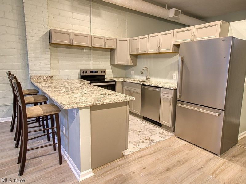 408 W Saint Clair Avenue , Unit 223, Cleveland, OH 44113 Photo 4