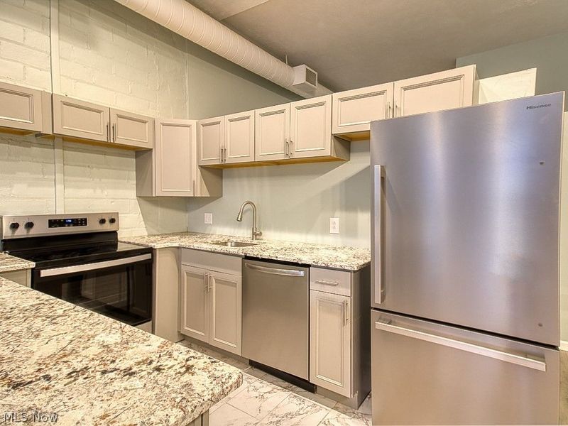 408 W Saint Clair Avenue , Unit 223, Cleveland, OH 44113 Photo 7