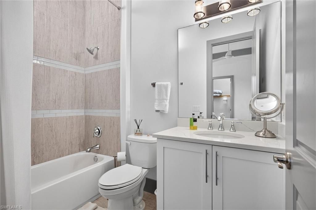 3245 Cullowee Ln, Naples, FL 34114 Photo