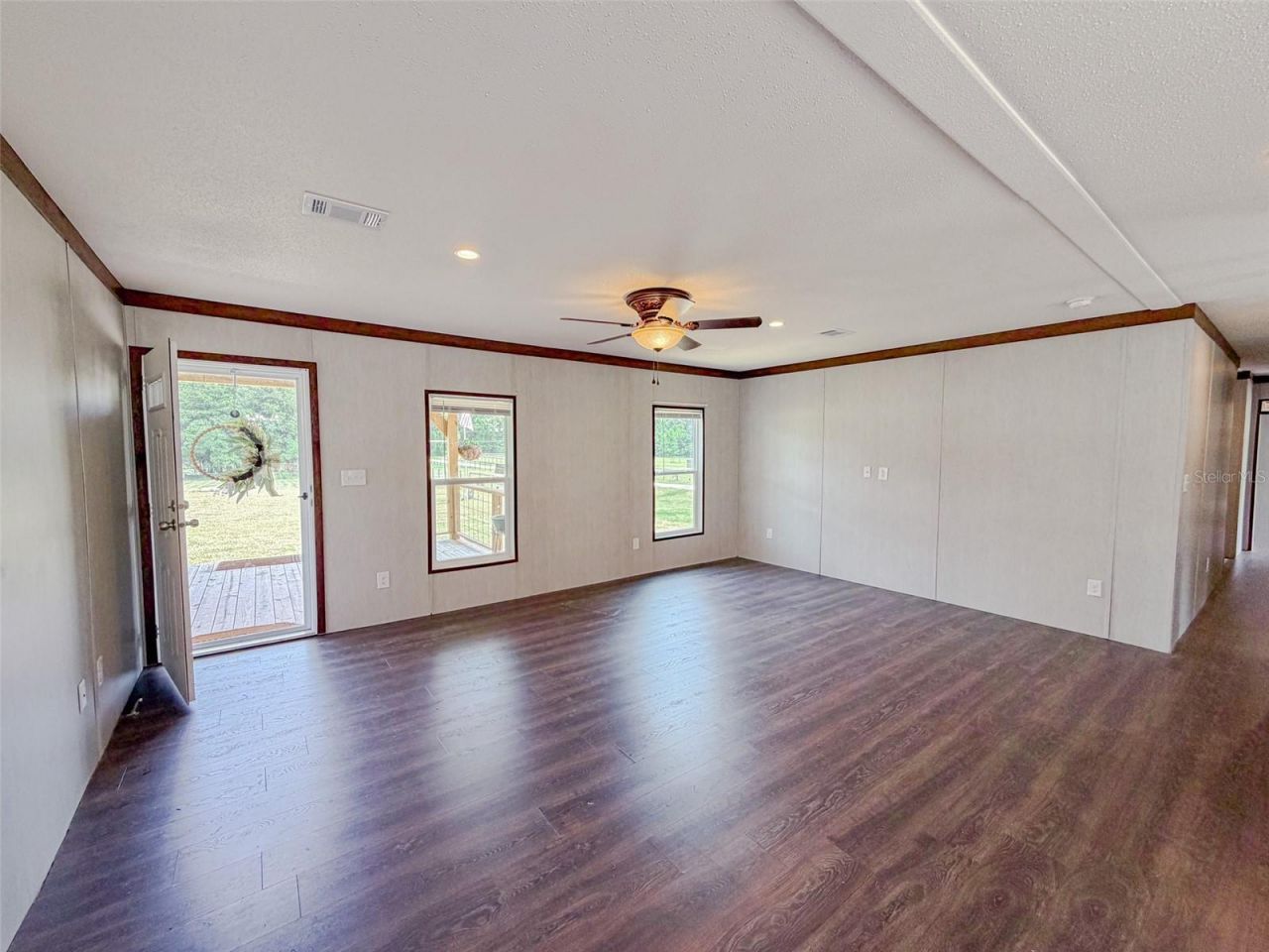 330 SW Chalet Terrace, Fort White, FL 32038 Photo