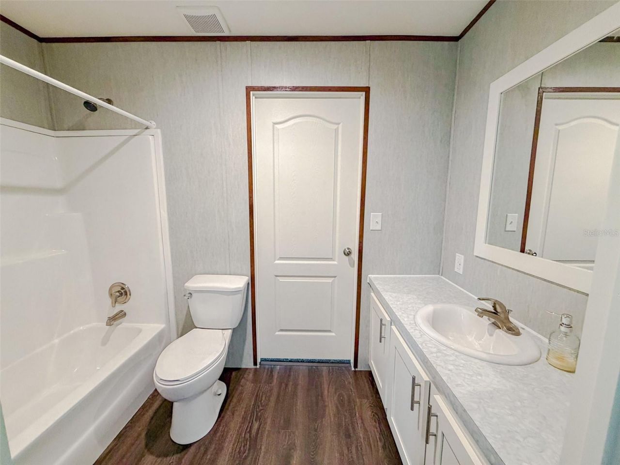 330 SW Chalet Terrace, Fort White, FL 32038 Photo