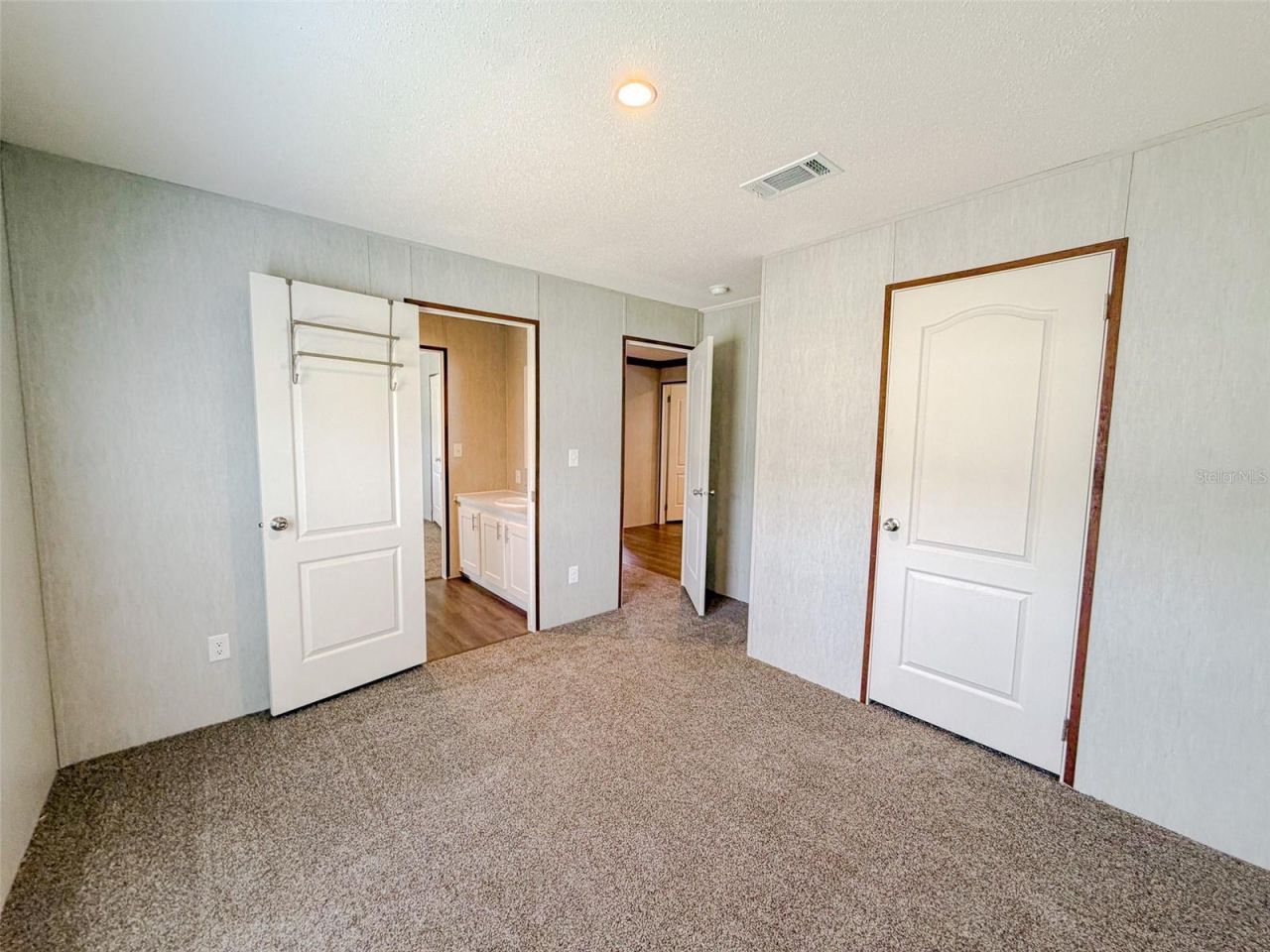 330 SW Chalet Terrace, Fort White, FL 32038 Photo