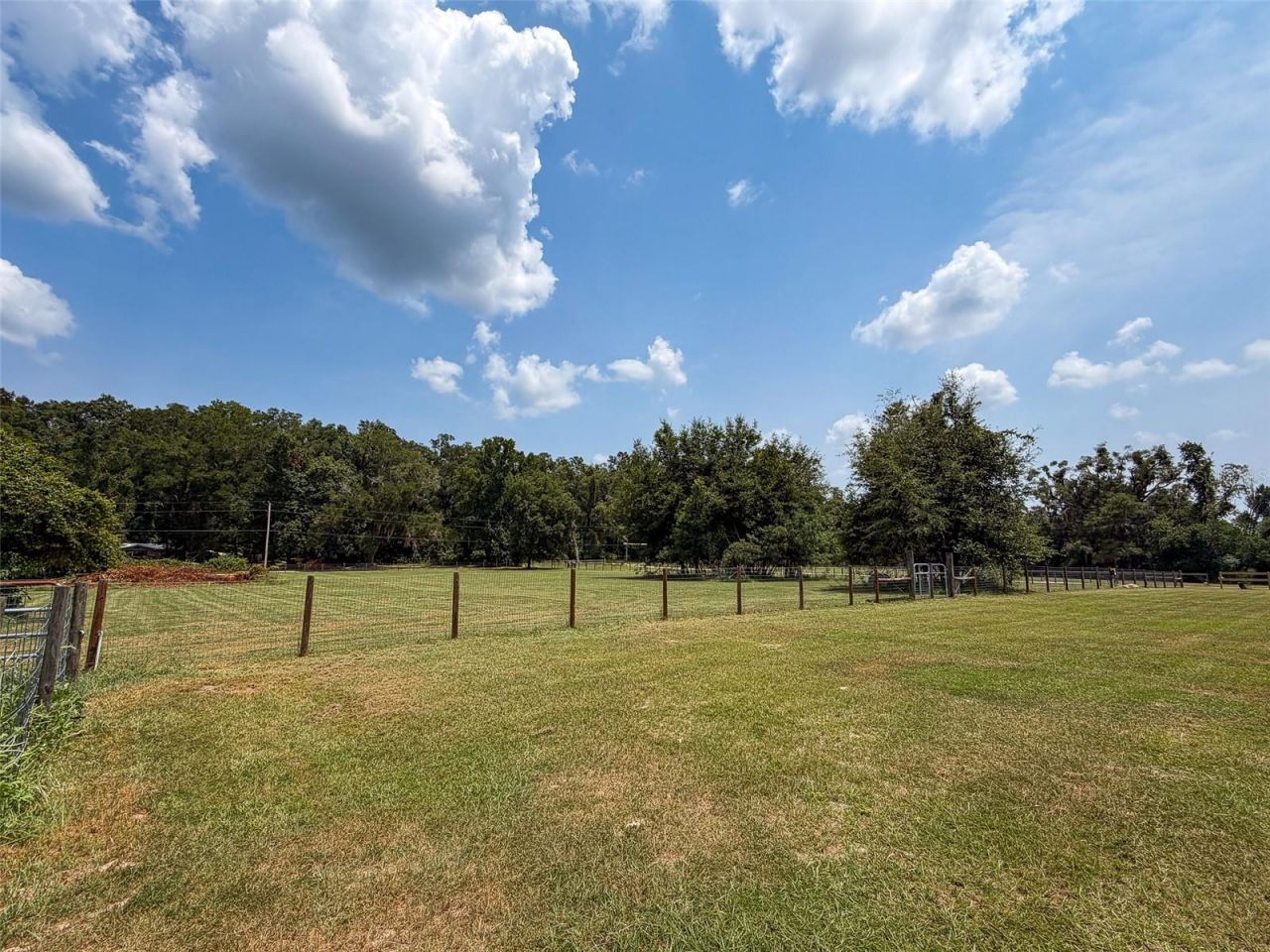330 SW Chalet Terrace, Fort White, FL 32038 Photo