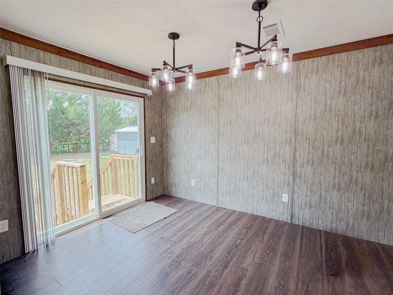 330 SW Chalet Terrace, Fort White, FL 32038 Photo