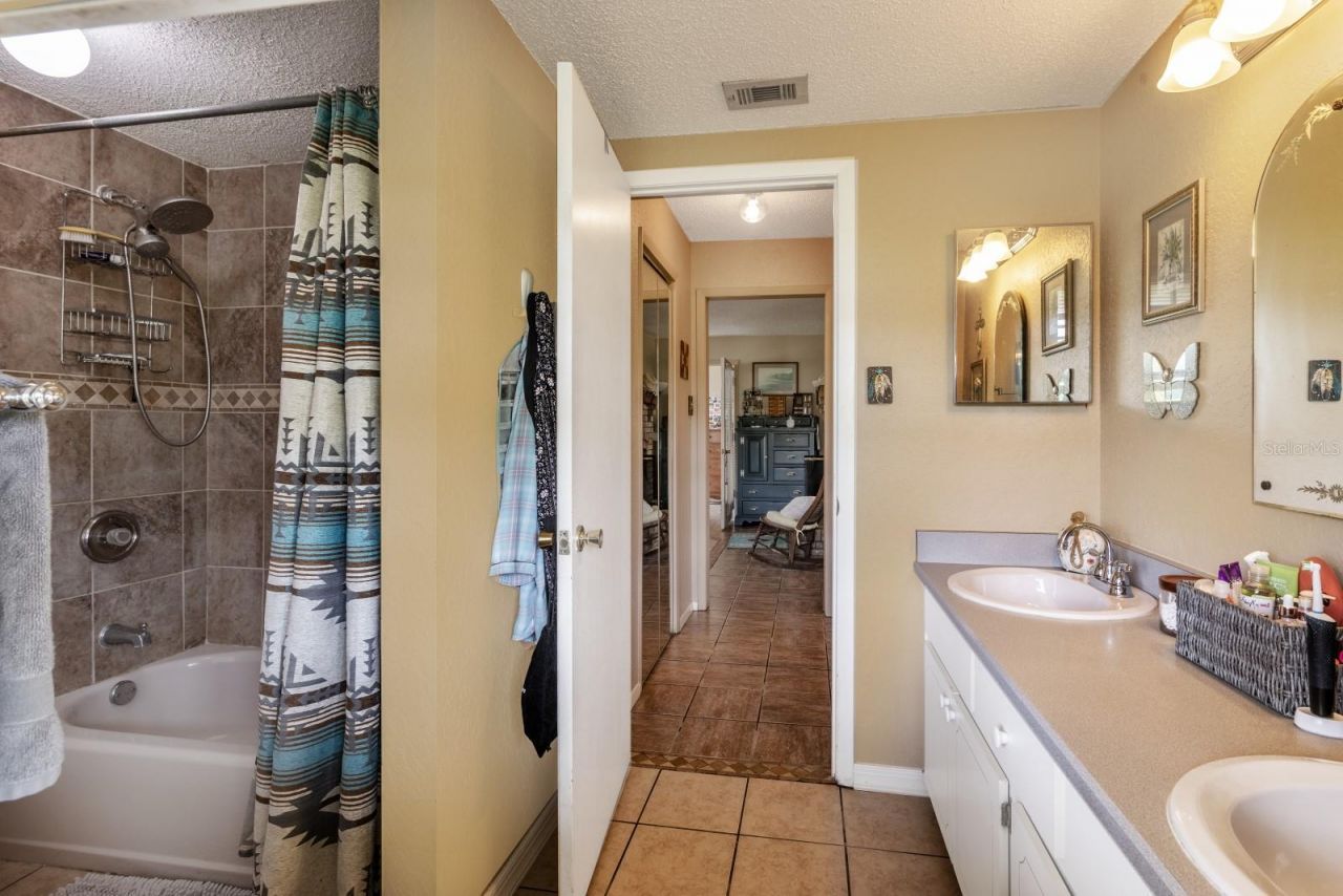 24948 Walkabout Ranch Road , Sorrento, FL 32776 Photo
