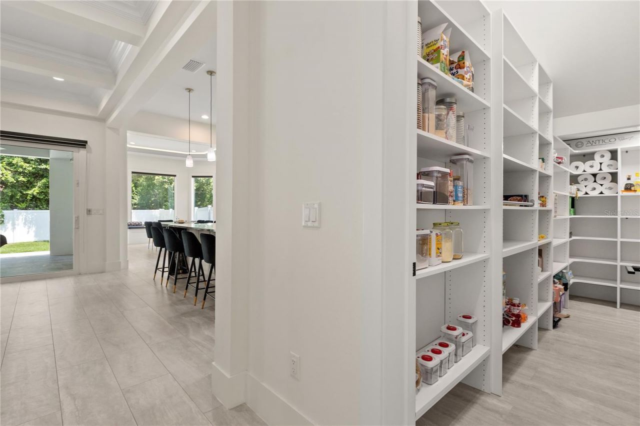 3125 S Bumby Avenue, Orlando, FL 32806 Photo
