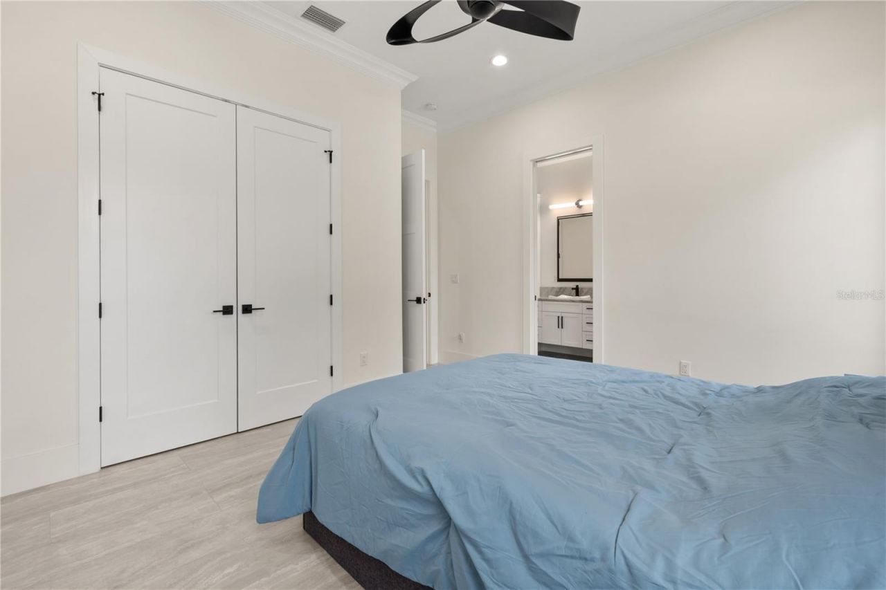 3125 S Bumby Avenue, Orlando, FL 32806 Photo