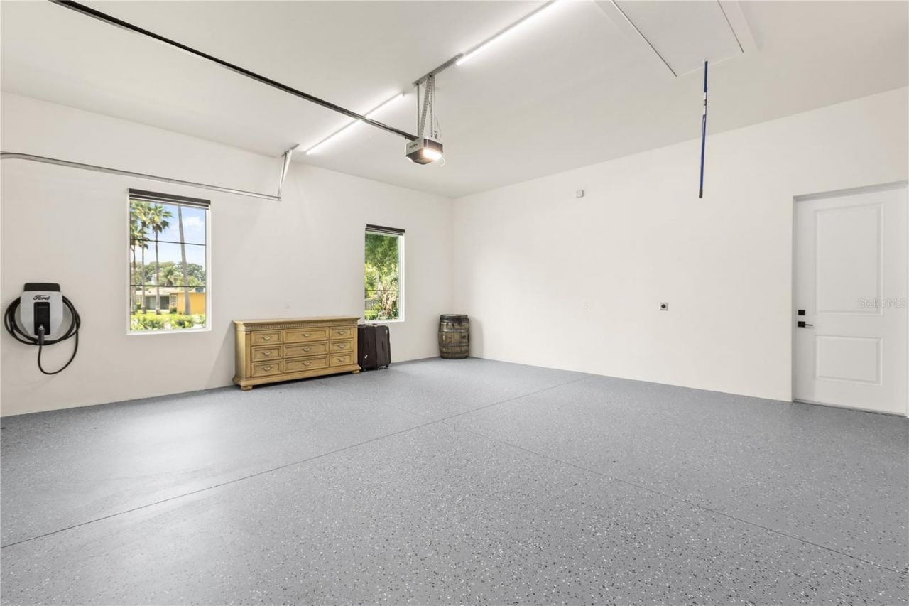 3125 S Bumby Avenue, Orlando, FL 32806 Photo