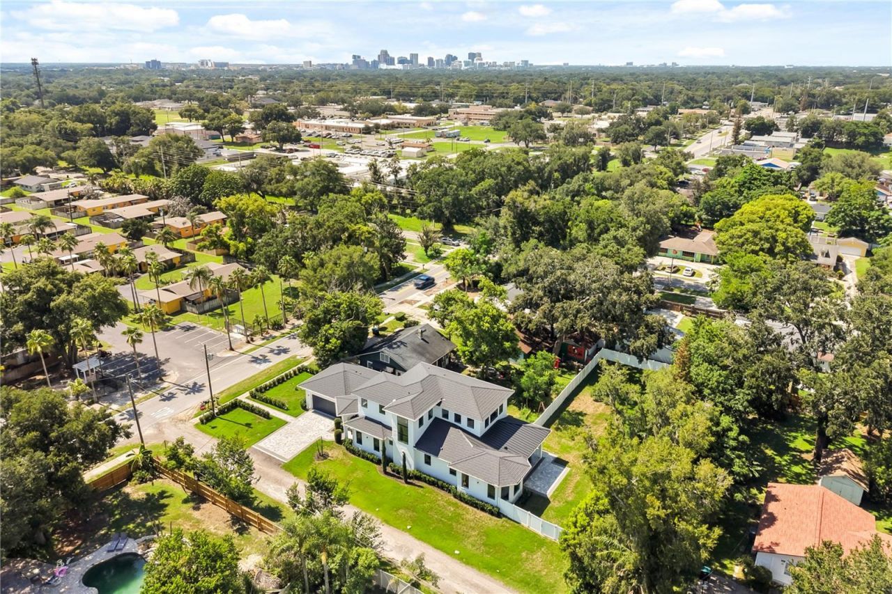 3125 S Bumby Avenue, Orlando, FL 32806 Photo