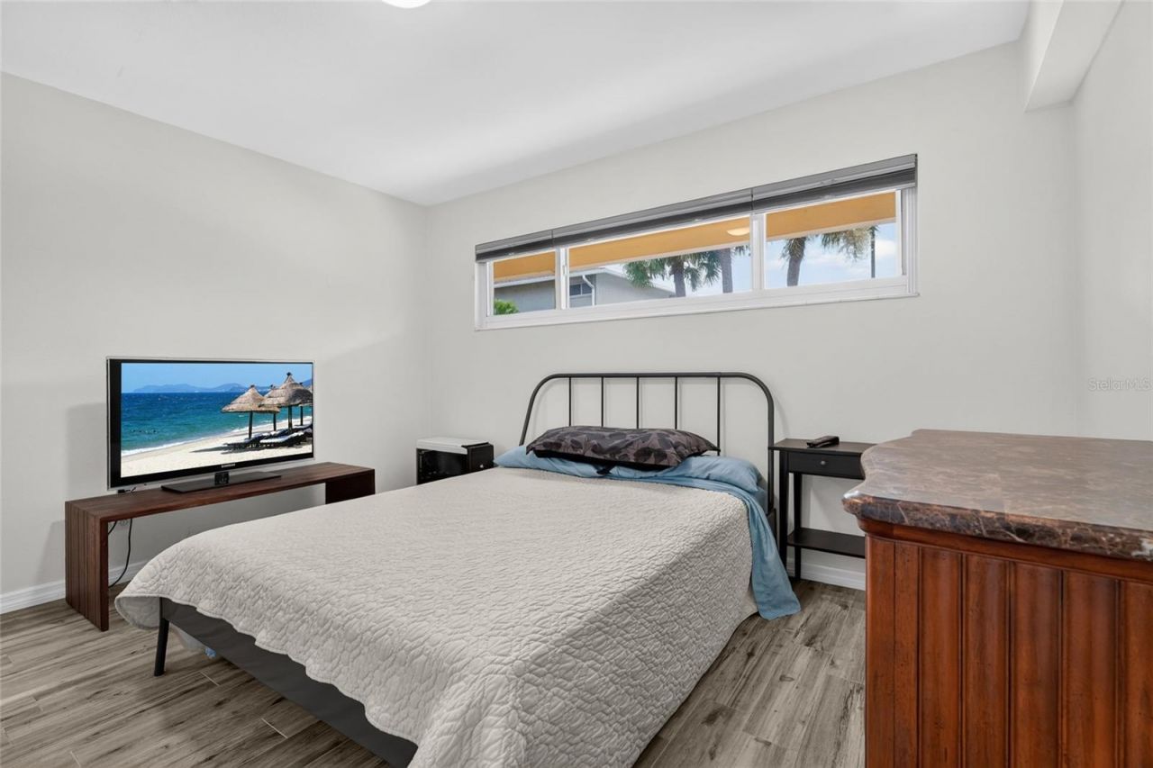 2155 Wood Street, Unit A22, Sarasota, FL 34237 Photo