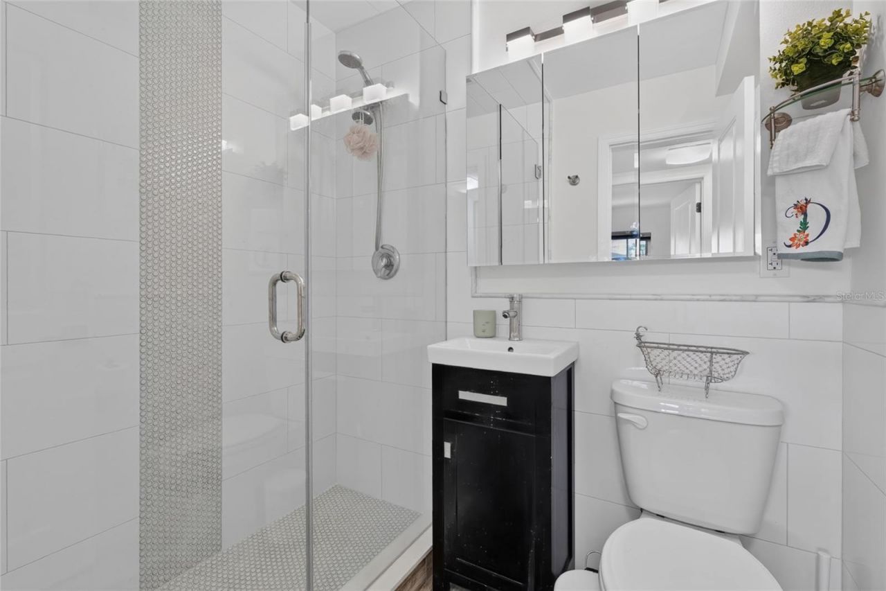 2155 Wood Street, Unit A22, Sarasota, FL 34237 Photo