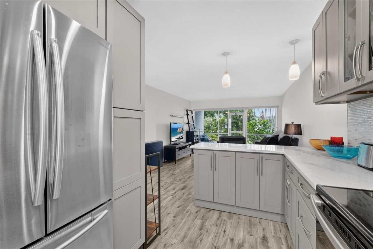 2155 Wood Street, Unit A22, Sarasota, FL 34237 Photo