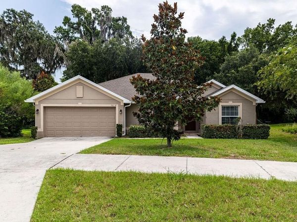 7830 SLOEWOOD DRIVE , LEESBURG, FL 34748