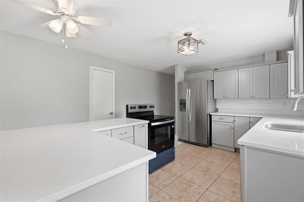 625 Limona Road, Brandon, FL 33510 Photo